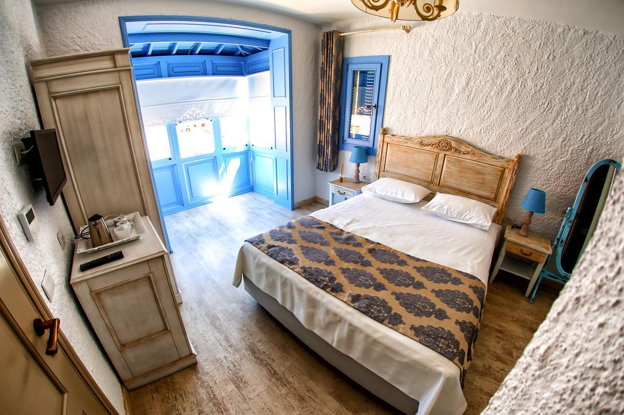 Villa Fanti Çeşme Exteriör bild